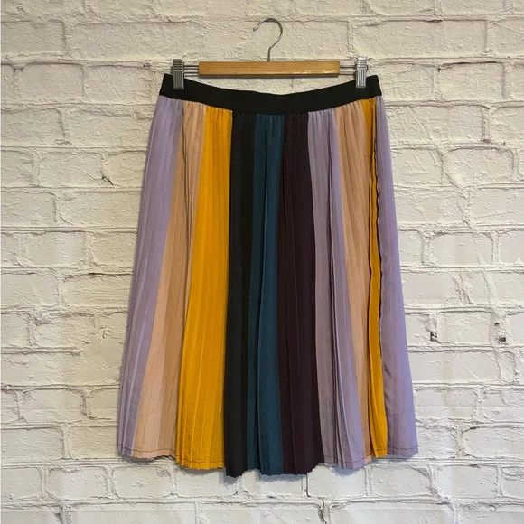 A New Day Striped Midi Skirt - Picture 7 of 9